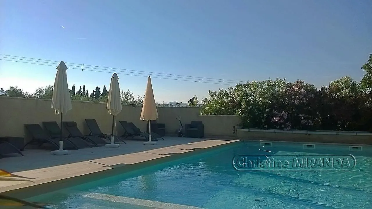 La Chapelle Gite Avec Piscine Chauffee Valreas 0*,